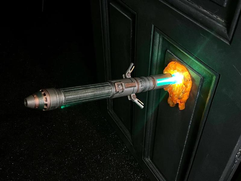 Melting Wall Lightsaber Display Stand   
