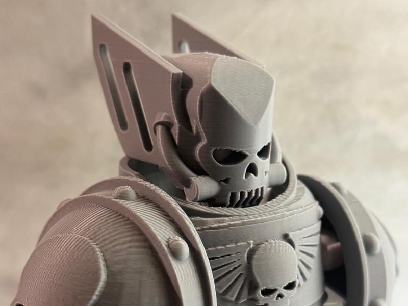 Dummy 40K Helmet "Bat out of Hell"