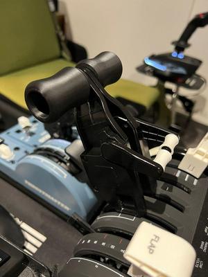 Bigger Grip for Honeycomb Bravo Airliner Throttles