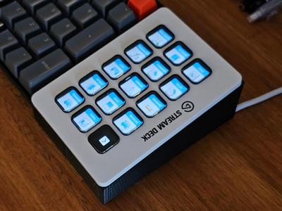 Streamdeck attachment for Keychron K4 H3