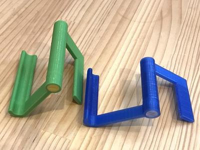 Adjustable Smartphone Stand / Tablet Stand 