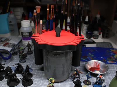 Painting Well and Brush Stand