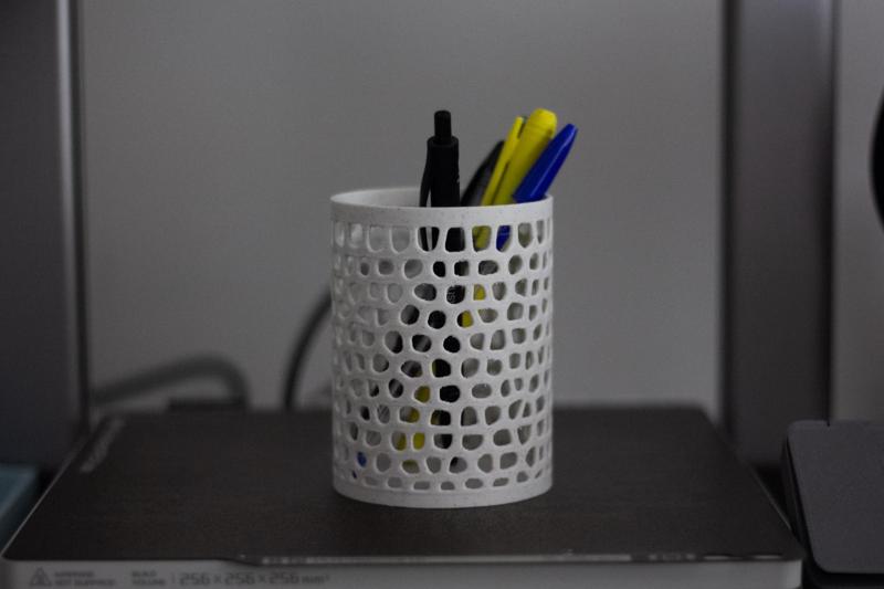 Pen Holder Voronoi Pot
