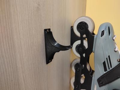 Skate hanger