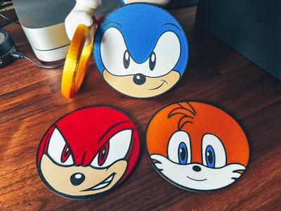 Sonic Coaster set with knuckels and Tail