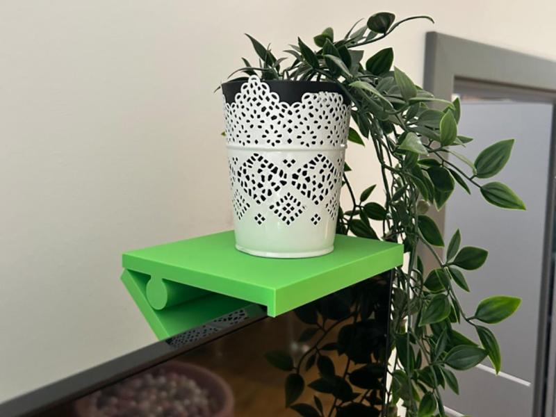 3D-Printed TV Shelf