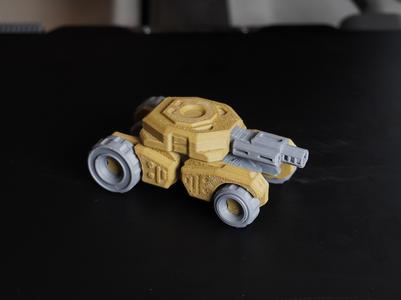 Outrider Tank - Model Kit