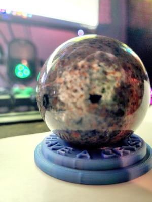 Crystal Stand Disk