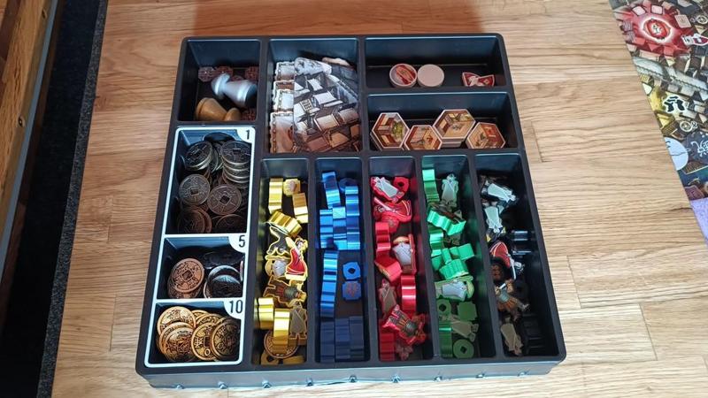 Yedo - coin divider for Deluxe Master Set