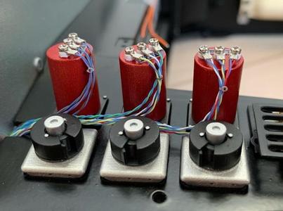 1:8 BTTF DeLorean Red Capacitors
