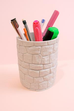 Stone Wall Pen Holder