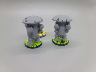 FHW Shroomie Giant with Damaged Cap