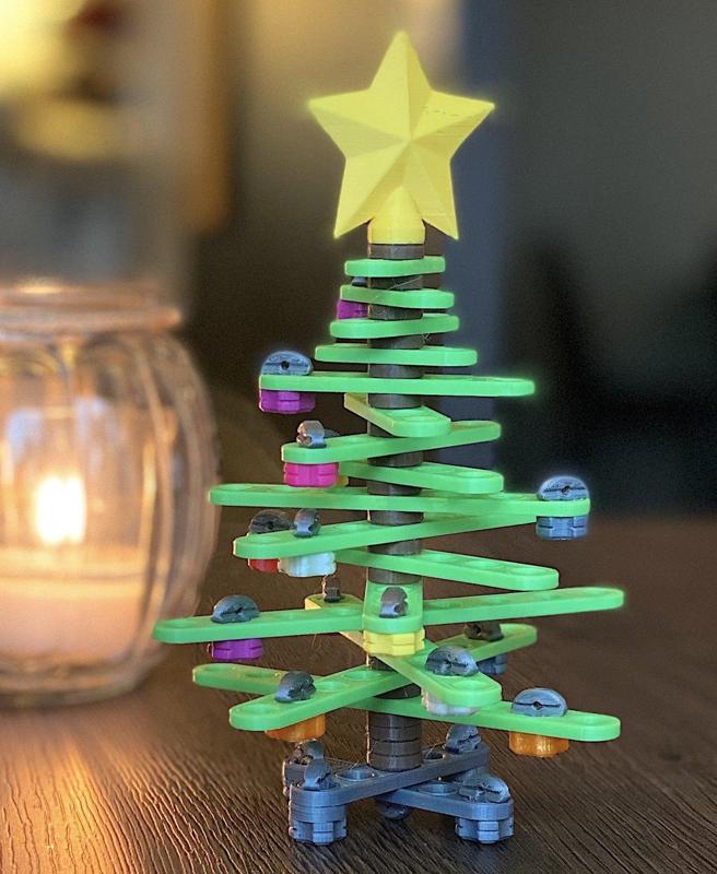 STEMFIE Desktop Christmas Tree