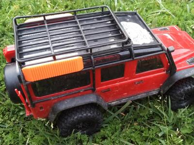 1/18 Scale Traction Board With Holder