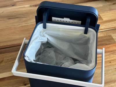 Kitchen Food Waste Storage Bin with filter