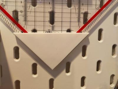 Protractor Triangle Skadis Holder