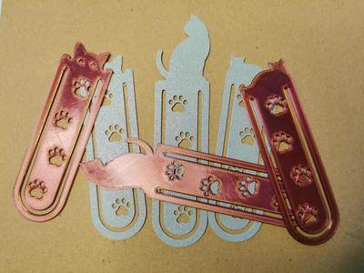 Cat bookmark