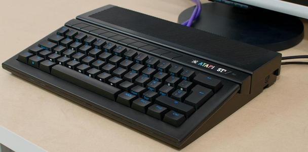 An Atari ST like case for Raspberry Pi