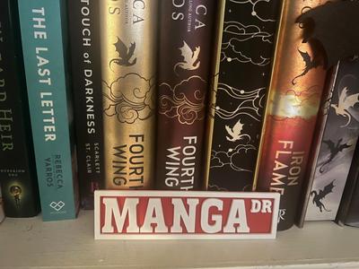 Bookshelf Sign – Manga Dr – Street Sign