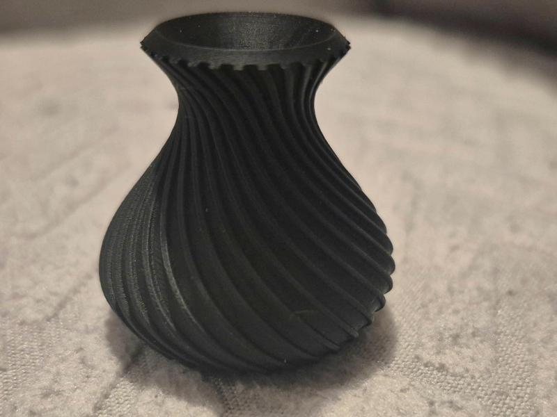 Vase pen holder
