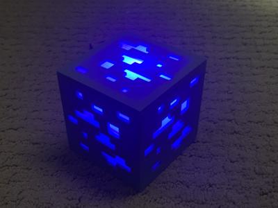 Minecraft Diamond Ore Lamp (revised)