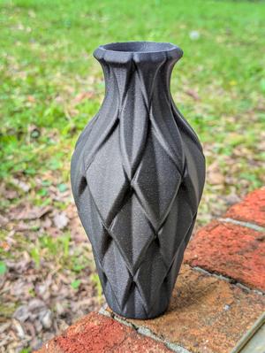 Plumage Vase - Layered Feather Vase