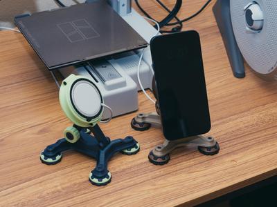 iPhone/MagSafe Stand - Industrial