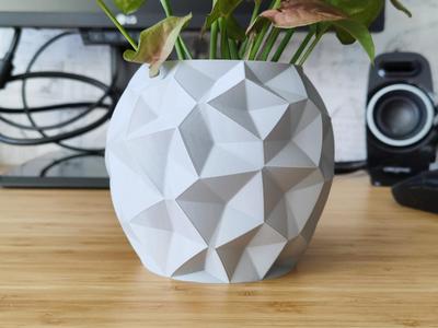 Parametric Voronoi Sphere Vase - Vase mode design