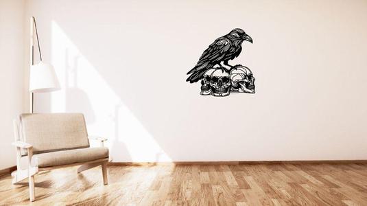 Raven on skulls wall or table decoration