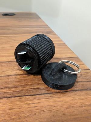 SD & Micro SD Card Keychain Holder