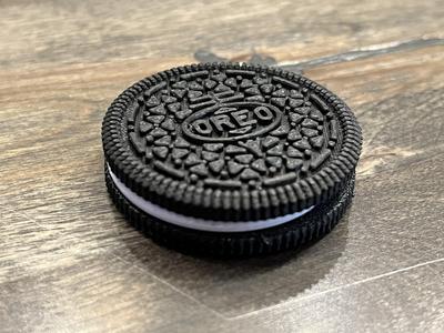 Realistic Oreo (1:1)