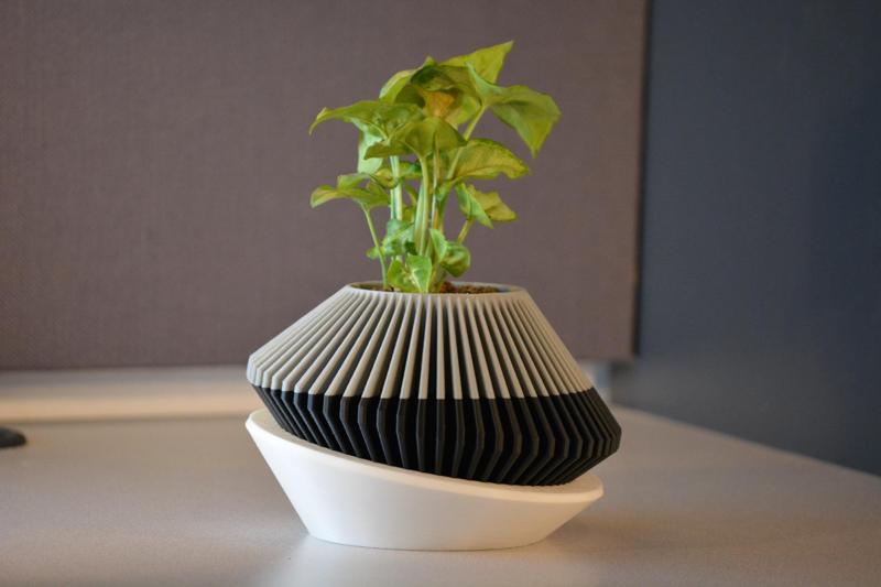 Modern Planter 001
