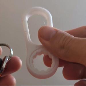 Keychain Spinner Carabiner | Strong Flexible Closure