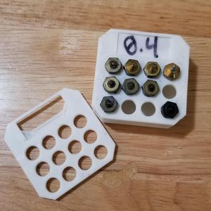 1x1 MultiBin Top - Nozzles with Integrated Label Holder