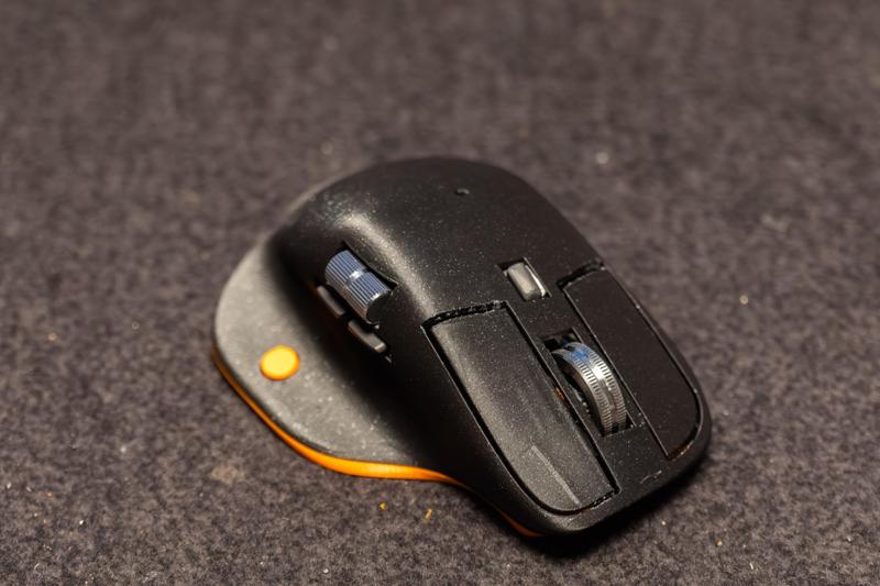Logitech MX Master 3S mirror mod for left handed