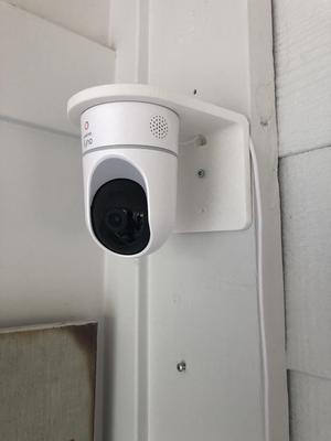 Eufy Security Indoor Camera E220 Vertical Wall Mount (compatible with all Eufy pan/tilt cameras)