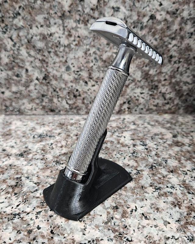 Universal Safety Razor Stand