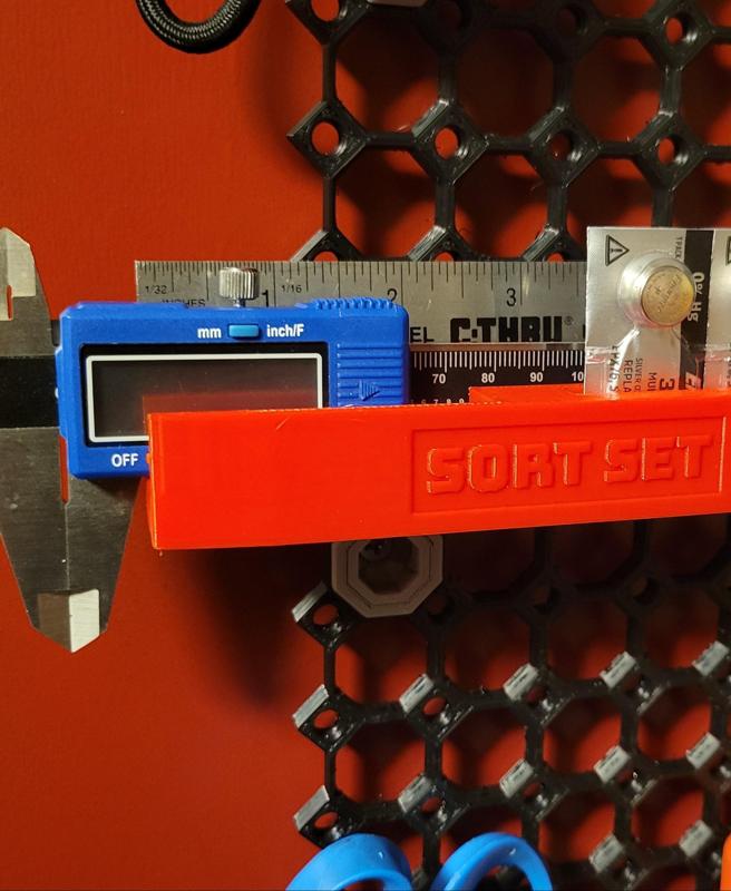 SORTSET Calipers and Ruler Holder for Multiboard