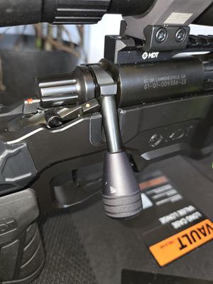 MDT ACC chassis Remington R700 Short Action Bolt insert 