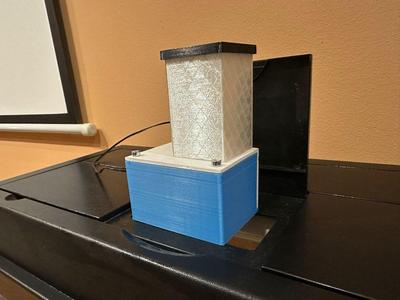 Automatic Fish/Bird Feeder