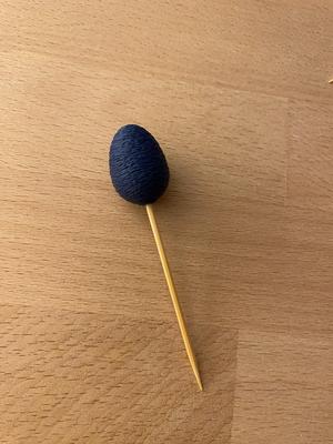 Toothpick EGG / Zahnstocher Ei Fuzzy