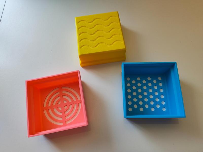 Stackable sieves and cups (10 versions)
