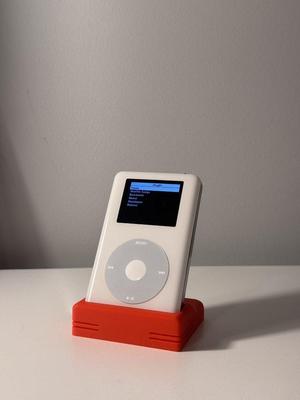 iPod Classic Generation 4 Stand