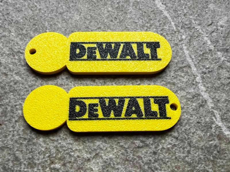 DeWalt Keyring and Shopping Cart Chip