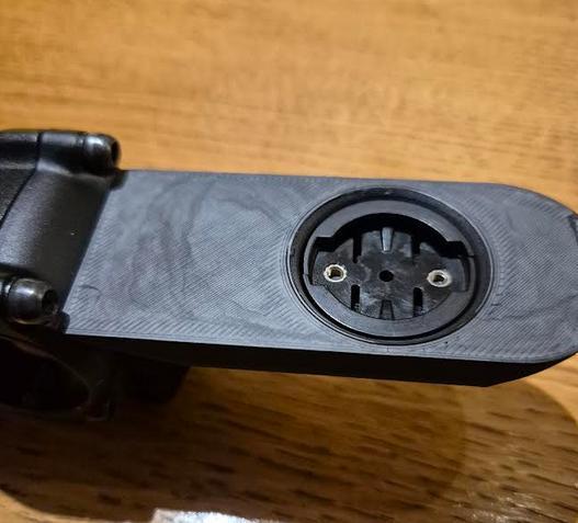 Aero Trek blendr mount for Garmin Edge 1040