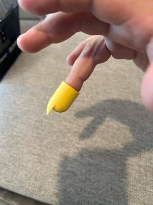Finger Scratchers