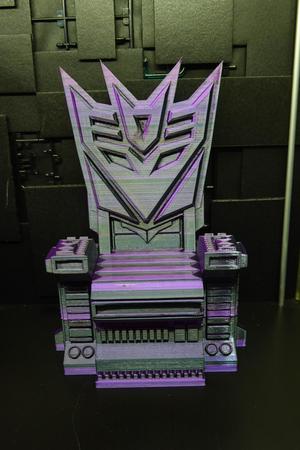 Deception Tyrant's Throne