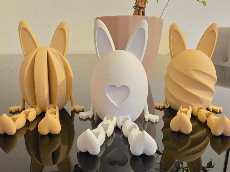 Articulated Easter Bunny Egg with heart leg
