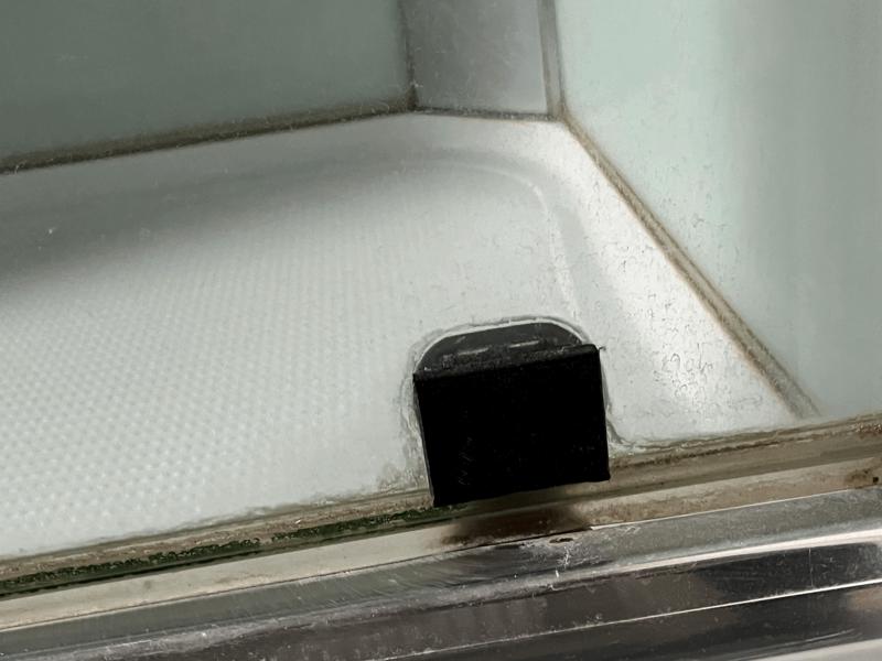 mounting plate for glass shower door