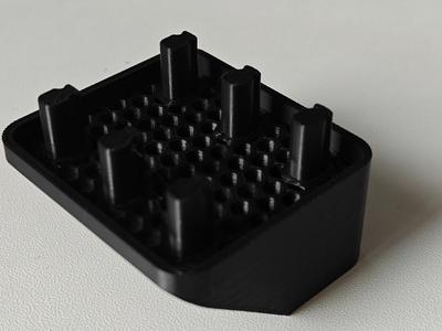 Electric toothbrush head holder (wall or table)